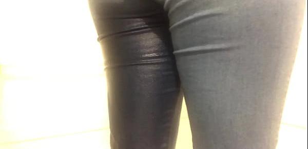  Piss In Jeans